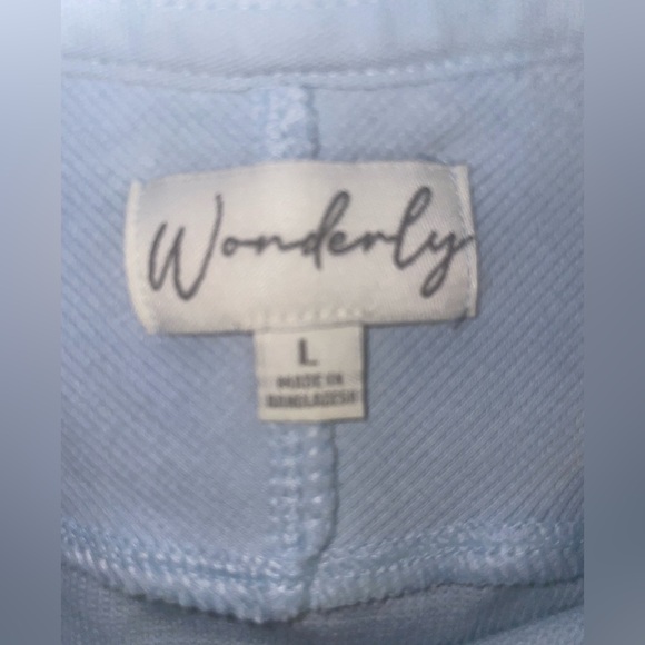 Wonderly sleeveless top size L - Picture 3 of 5